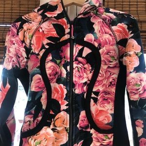 Beautiful floral Lululemon Scuba sweatshirt with hood.